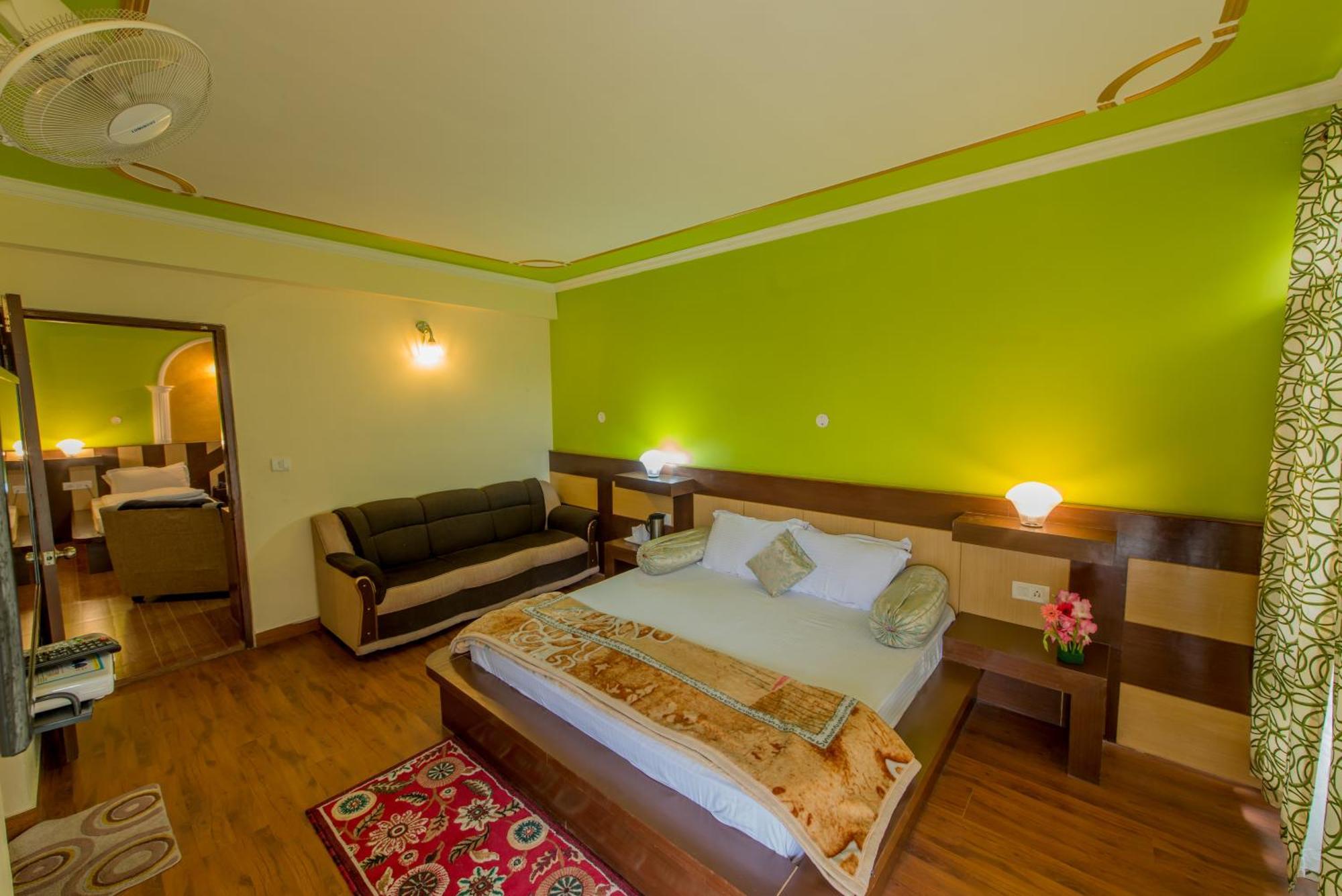 Hotel Glacier Resort Manāli Εξωτερικό φωτογραφία