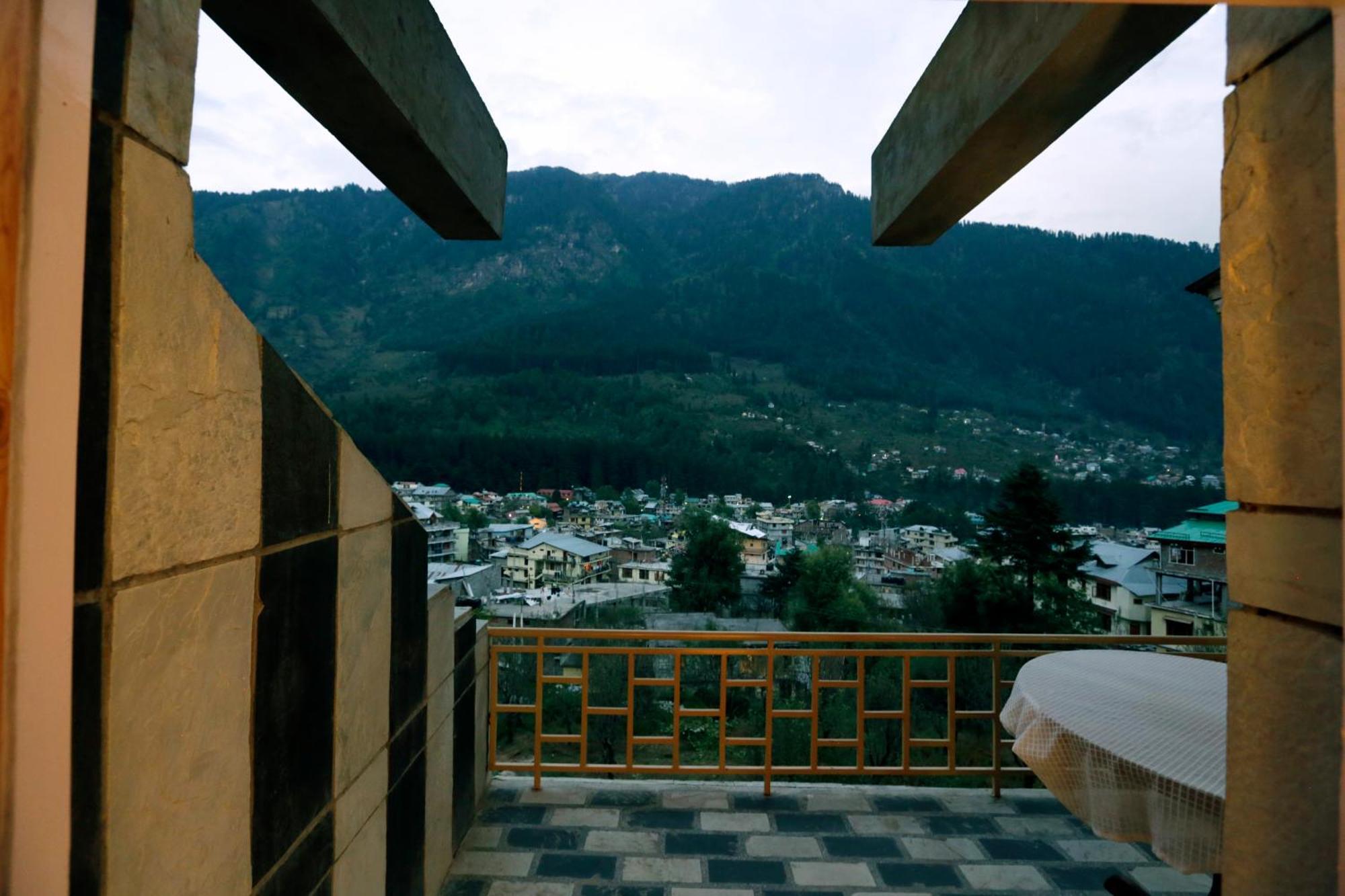 Hotel Glacier Resort Manāli Εξωτερικό φωτογραφία